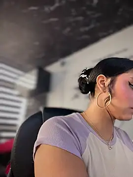 Bilik Sembang Langsung Isabella-Teen
