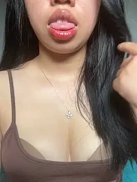 Rose-babyx Adlı Modelin Canlı Sohbet Odası