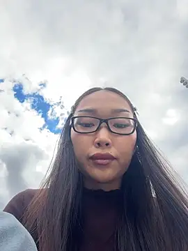 Chat ao vivo de trytomakememoam