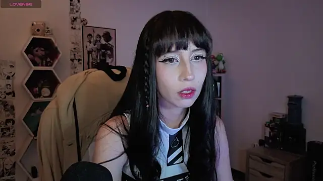 חדר צ'אט בשידור חי של deftsuki
