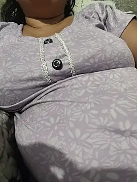חדר צ'אט בשידור חי של Hot_indian_Milf