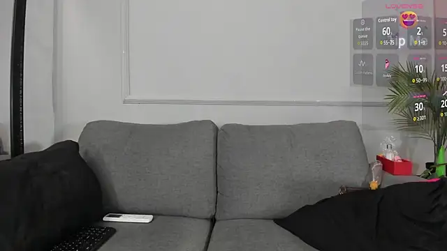 Maddybenson Adlı Modelin Canlı Sohbet Odası