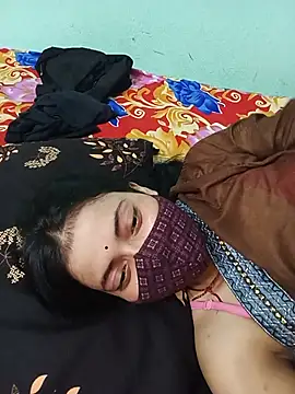 20_year_only_girl's Live Chat Room