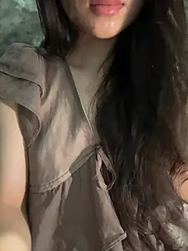 Bella_sexy98's Live Chat Room