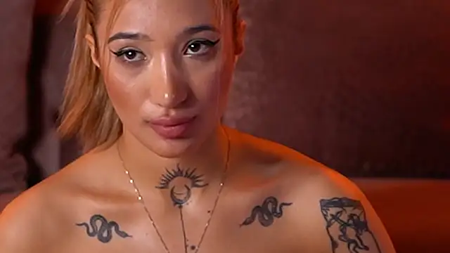 SiennaJayden: δωμάτιο απευθείας συνομιλίας