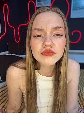 MilaMoone 실시간 채팅방
