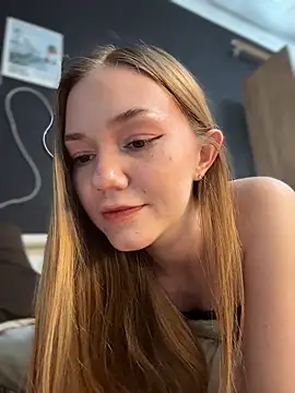 MilaMoone Live Chatraum