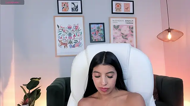 Tiffany_Low – live chatrum