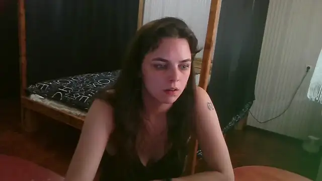 EthelsLover's Live Chat Room