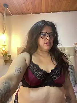 Andrea_secret_'s Live Chat Room