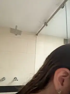 Chat ao vivo de NINI__MOON__