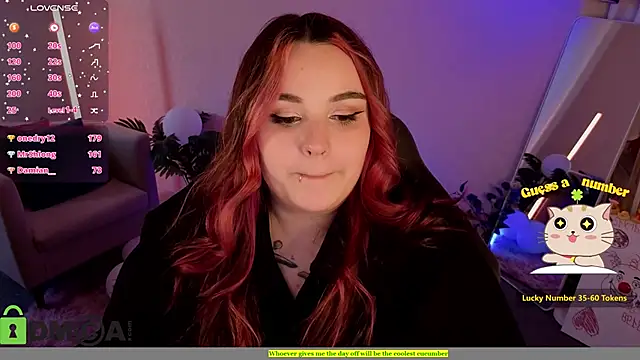 Mia_R0ss' Live Chat Room