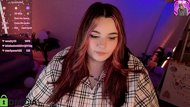 Mia_R0ss Adlı Modelin Canlı Sohbet Odası