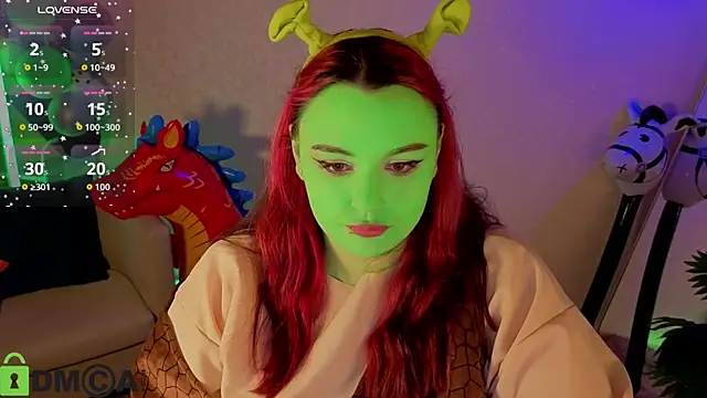 Mia_R0ss' Live Chat Room