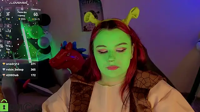 Mia_R0ss Live chatroom