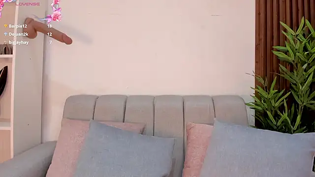 חדר צ'אט בשידור חי של alessia_moon1