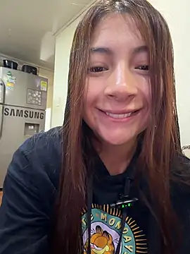 غرفة دردشة Karlee_Grey1 المباشرة