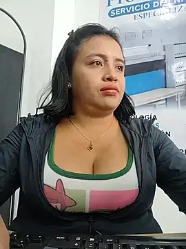 Chat ao vivo de Nurse_Alice-7