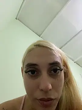Chat soba uživo modela loirinhaaa