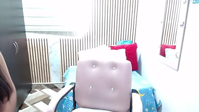 ห้องแชทสดของ camilavargas_