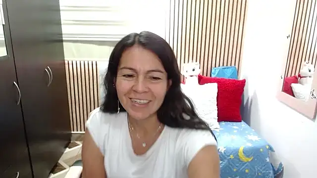 camilavargas_ Live Chatraum