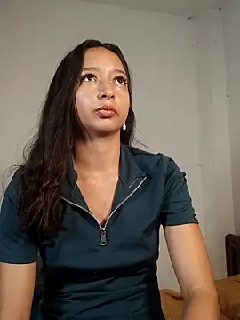 Vale_stone_ Live Chatraum