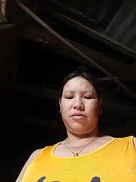 callistra লাইভ চ্যাট রুম
