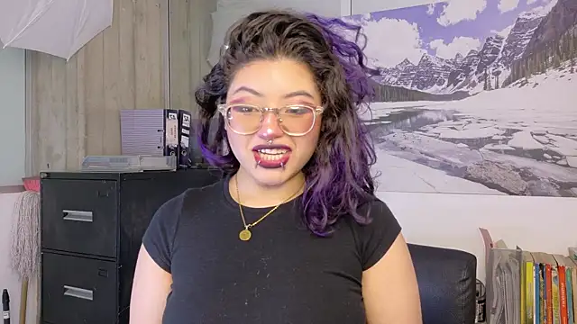 SabrinaV_ élő chatszobája