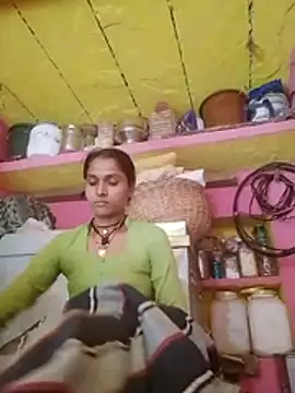 חדר צ'אט בשידור חי של Hot_reshmaji