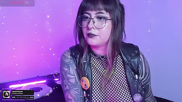 Hallucigenia_ чат на живо