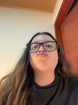 Chat soba uživo modela Aphrill