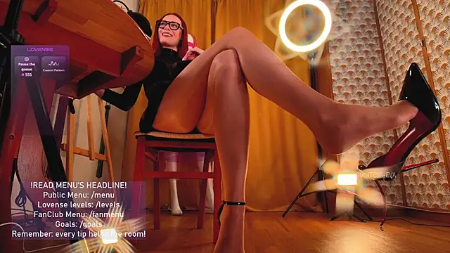 Giantess_Eva Live Chatraum