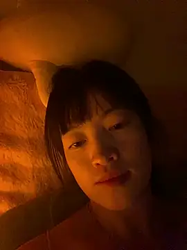 Tramy_xx live-chat rom