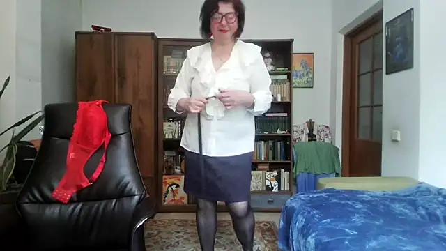 Violet_Pulse Adlı Modelin Canlı Sohbet Odası