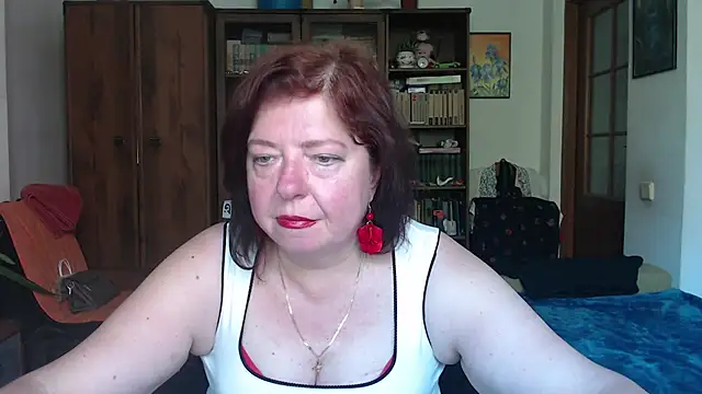 Violet_Pulse Adlı Modelin Canlı Sohbet Odası