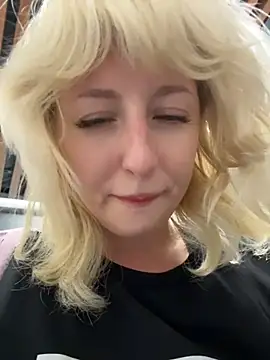 RonnieKiss Live Chatraum