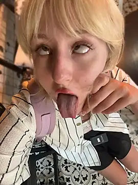 RonnieKiss 실시간 채팅방