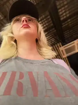 RonnieKiss Live Chatrum