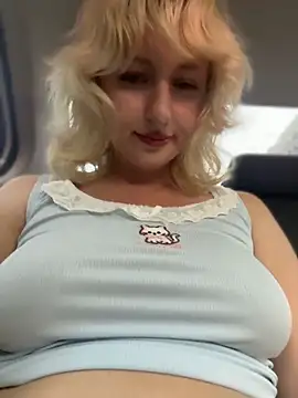 RonnieKiss Live chatroom