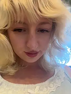 Živá chatovací místnost RonnieKiss