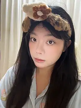 ห้องแชทสดของ AZ37866