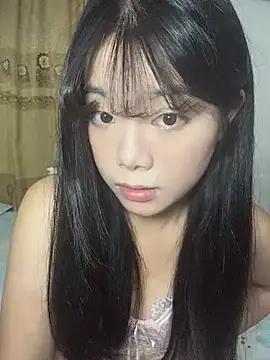 AZ37866 Live Chatrum