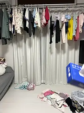 Chat soba uživo modela Tariman_hitozuma