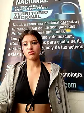Sala de chat en directo de SALOME-28_