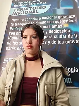 SALOME-28_ Cameră chat live