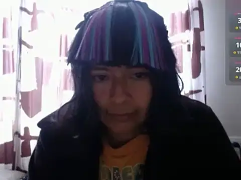 Acelinrose's Live Chat Room