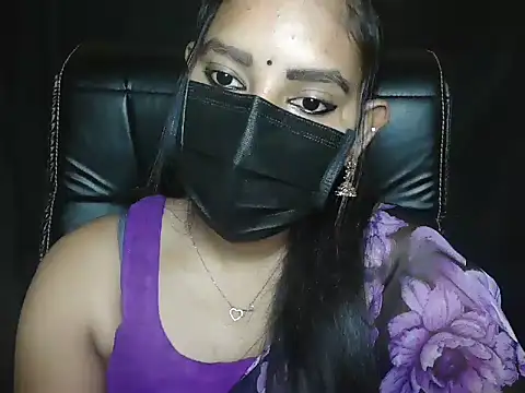 Rashmi-Sexy's Live Chat Room