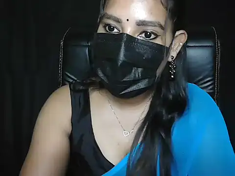 Živá chatovací místnost Rashmi-Sexy