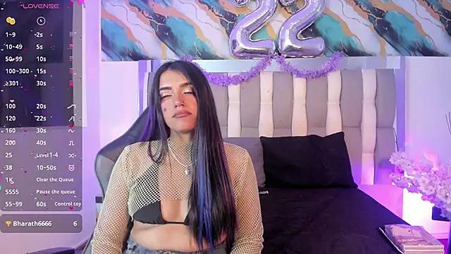 Živá chatovací místnost IsaDiiaz