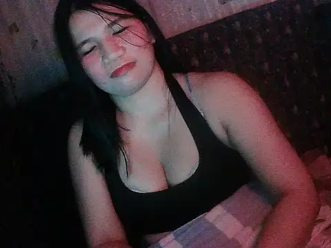 חדר צ'אט בשידור חי של Hot_aya0516